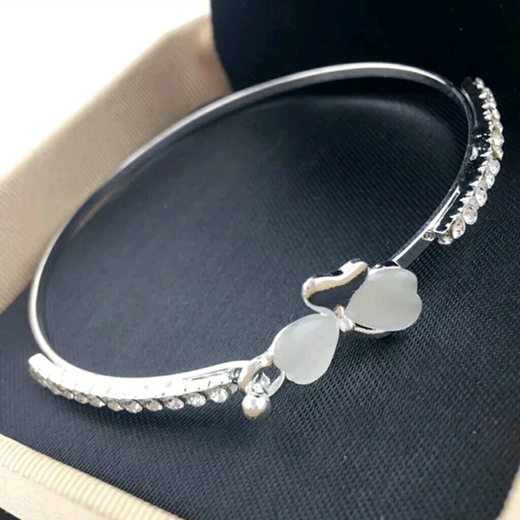 Bangle Bracelet Jewelry - (1-Lefted)♥ Silver Charm Opal Bangle Bracelet